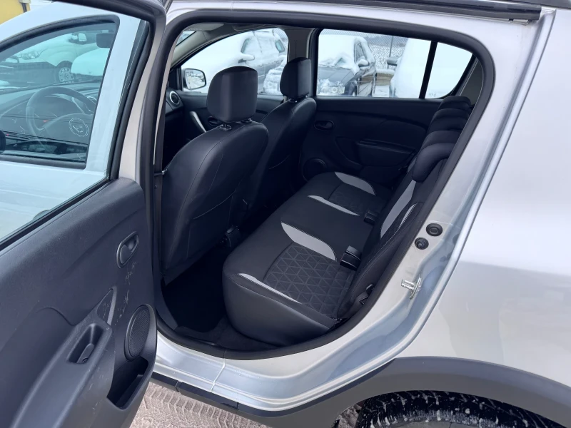 Dacia Sandero STEPWAY EVRO 5 B, снимка 12 - Автомобили и джипове - 53373625