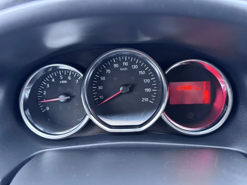 Dacia Sandero STEPWAY EVRO 5 B, снимка 10 - Автомобили и джипове - 53373625