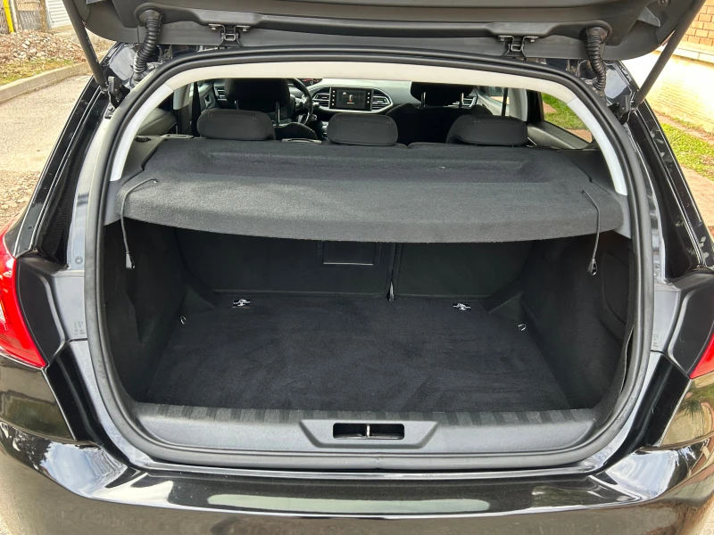 Peugeot 308 1, 6BLUE HDI 120K, снимка 14 - Автомобили и джипове - 53472633