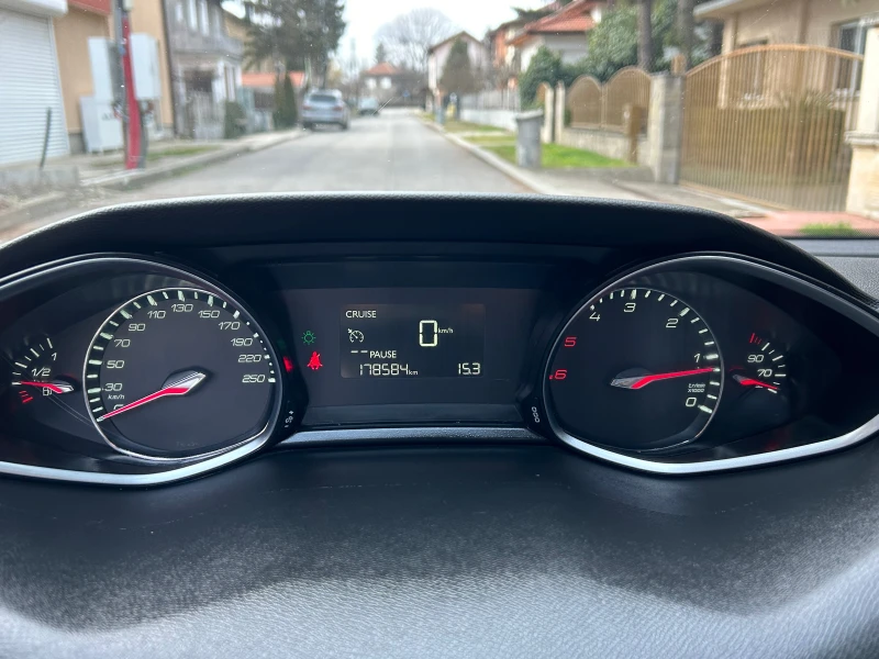 Peugeot 308 1, 6BLUE HDI 120K, снимка 11 - Автомобили и джипове - 53472633