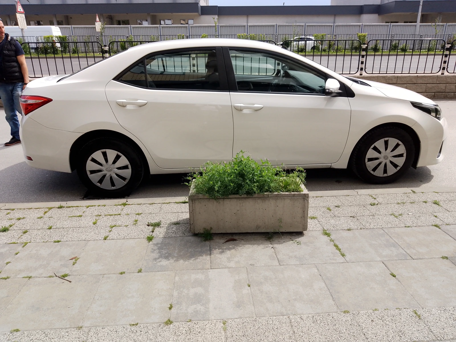 Toyota Corolla  - изображение 7