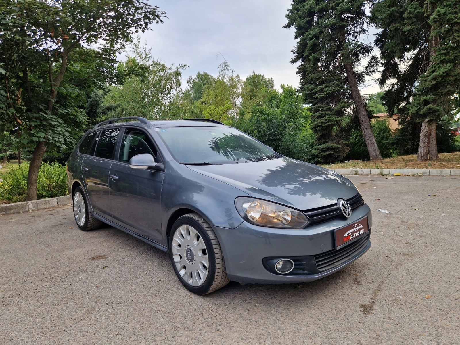 VW Golf Бартер/1, 6 105к.с - изображение 3