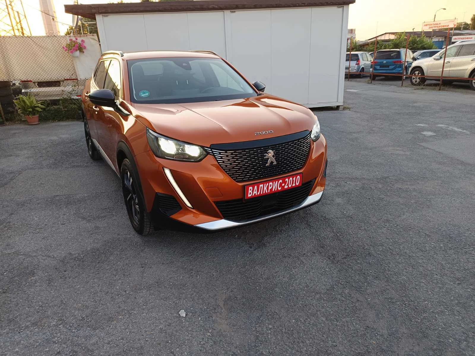 Peugeot 2008 PREMIUM EURO6d - изображение 9