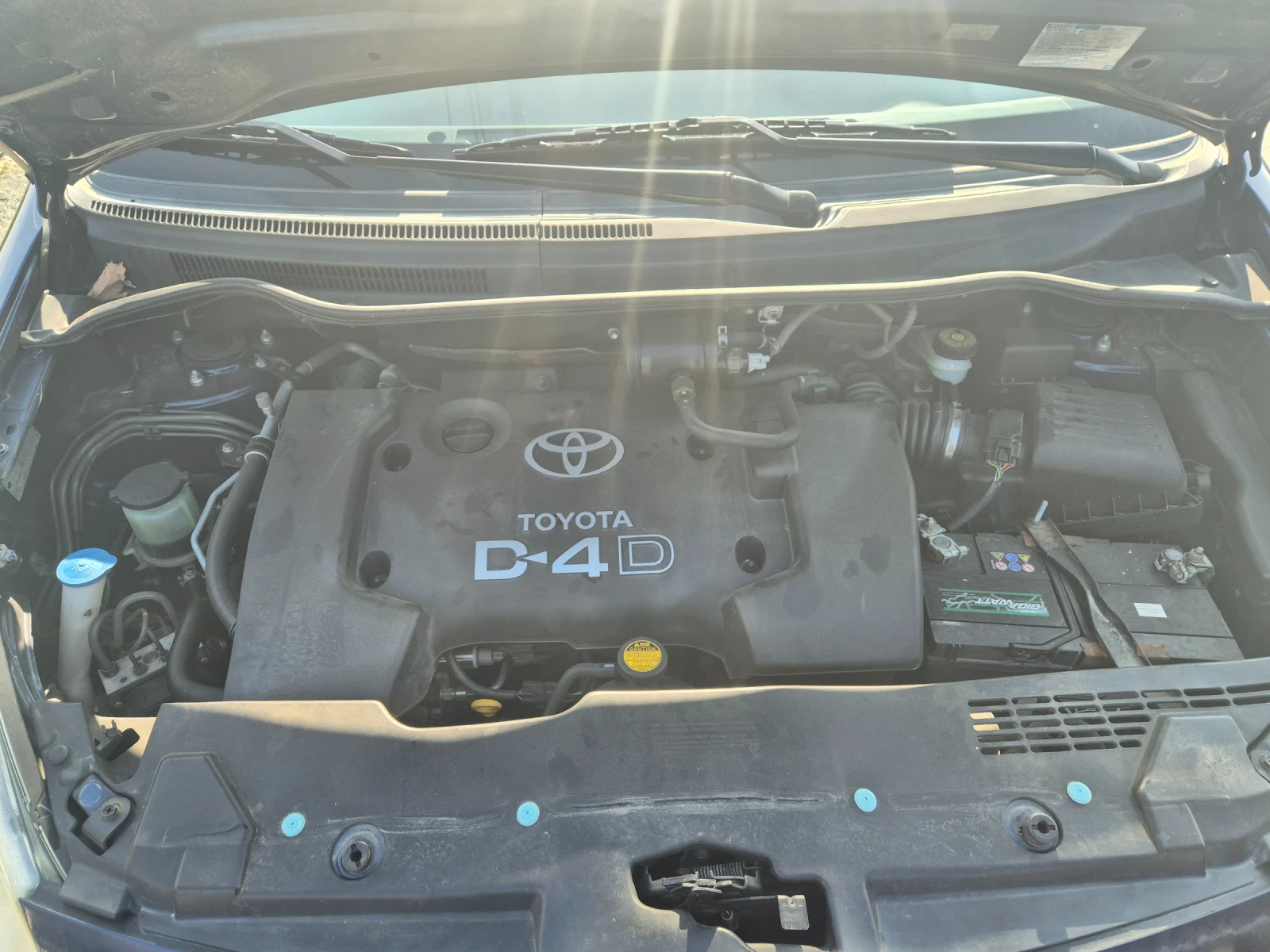 Toyota Corolla verso  - изображение 7