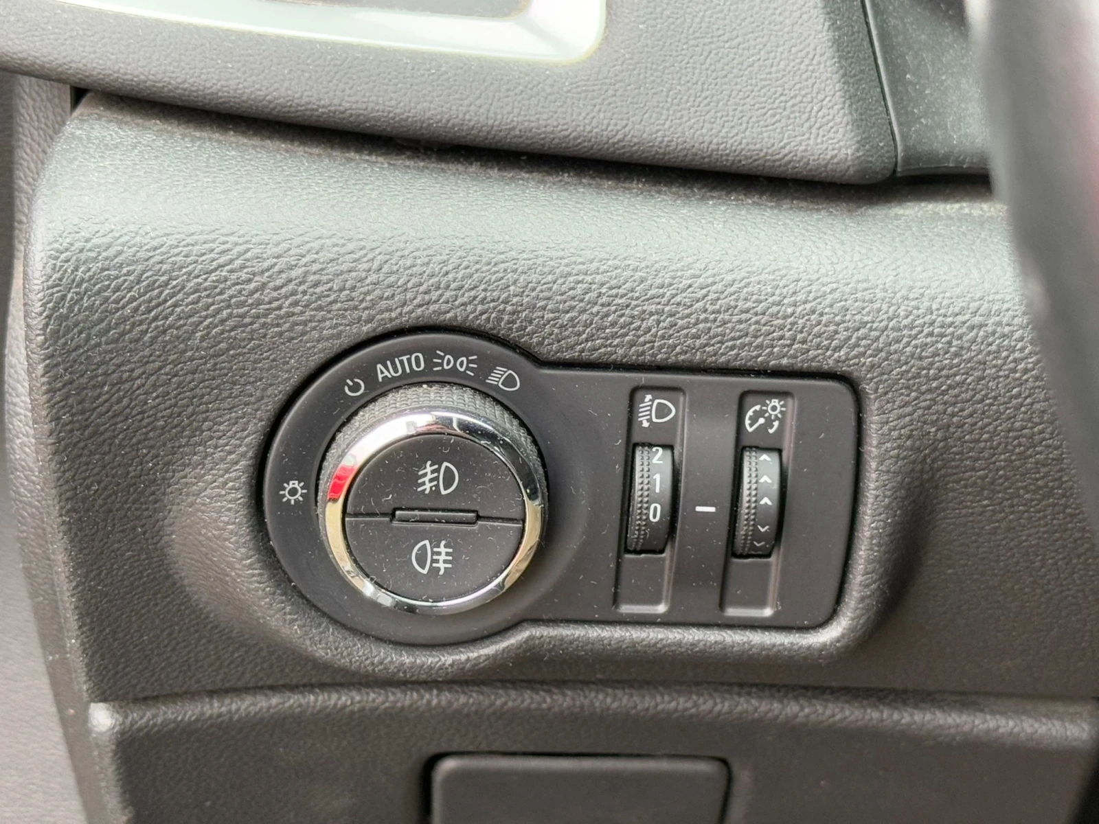 Opel Astra Sports TOURER   | Mobile.bg   12