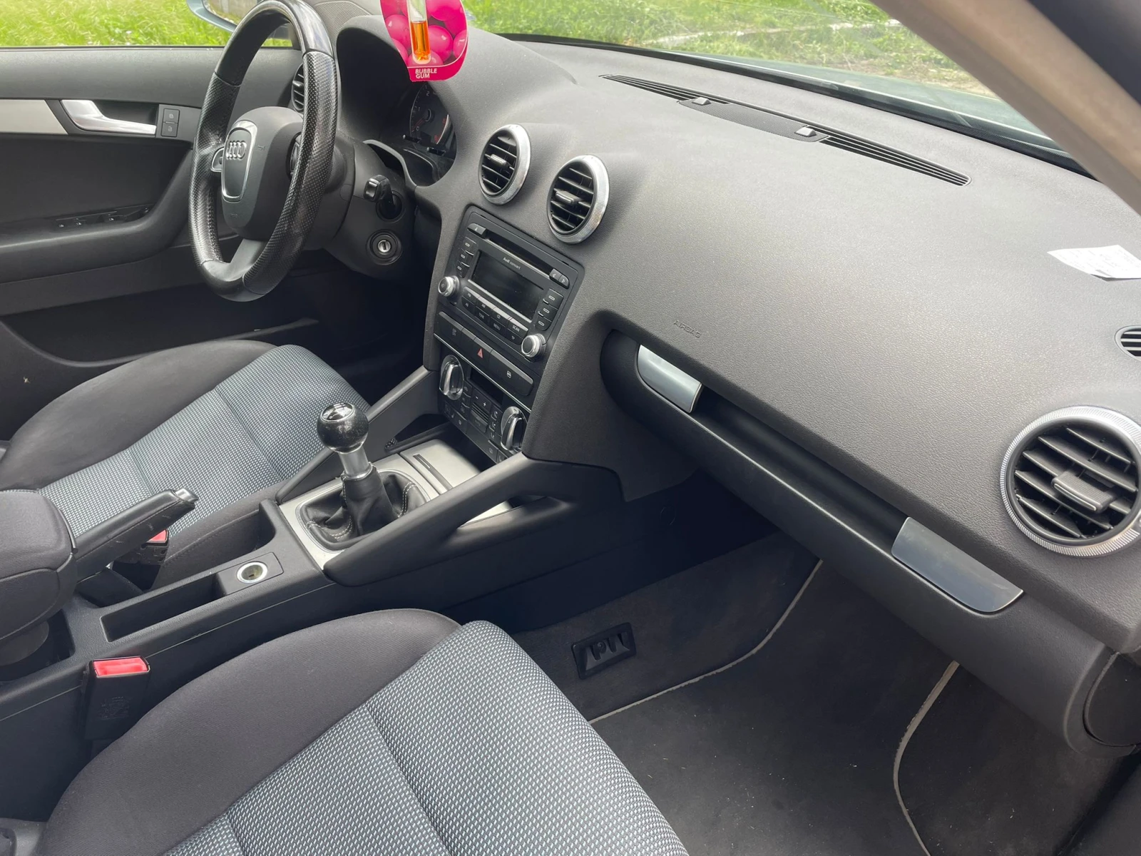 Audi A3 Sportback S Line - изображение 9