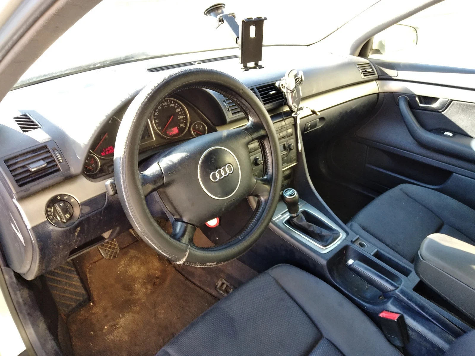 Audi A4 ����� �������� 2500 ��� 165 � �  | Mobile.bg � ����������� 5