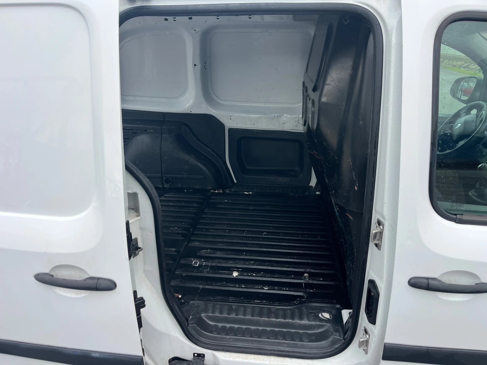 Renault Kangoo 1.5 DCI | Mobile.bg � ����������� 13