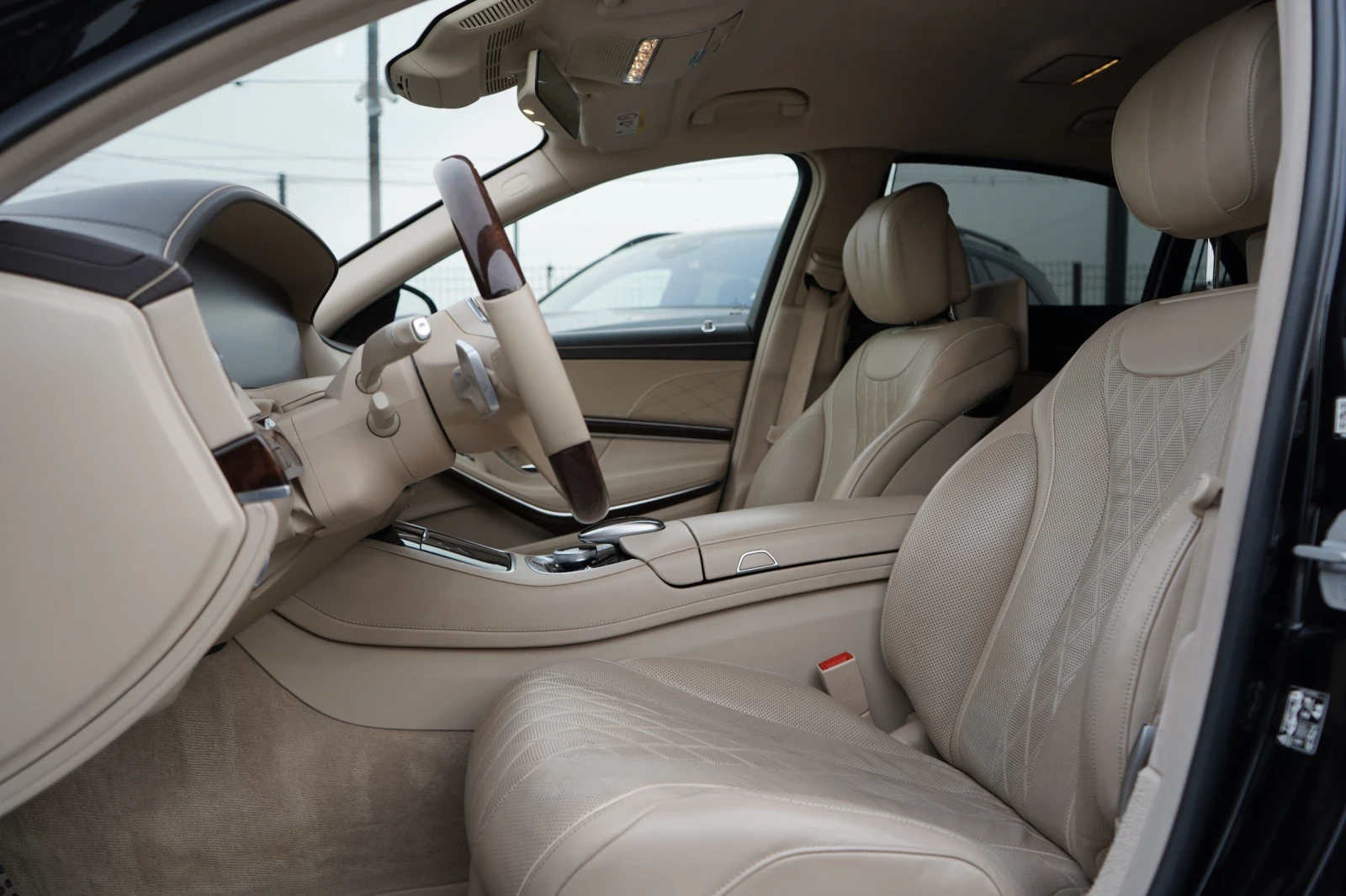 Mercedes-Benz S 560 AMG* 4M* Long* BURMESTER* DISTR* 3xTV* 4SEATS* KEY - изображение 8