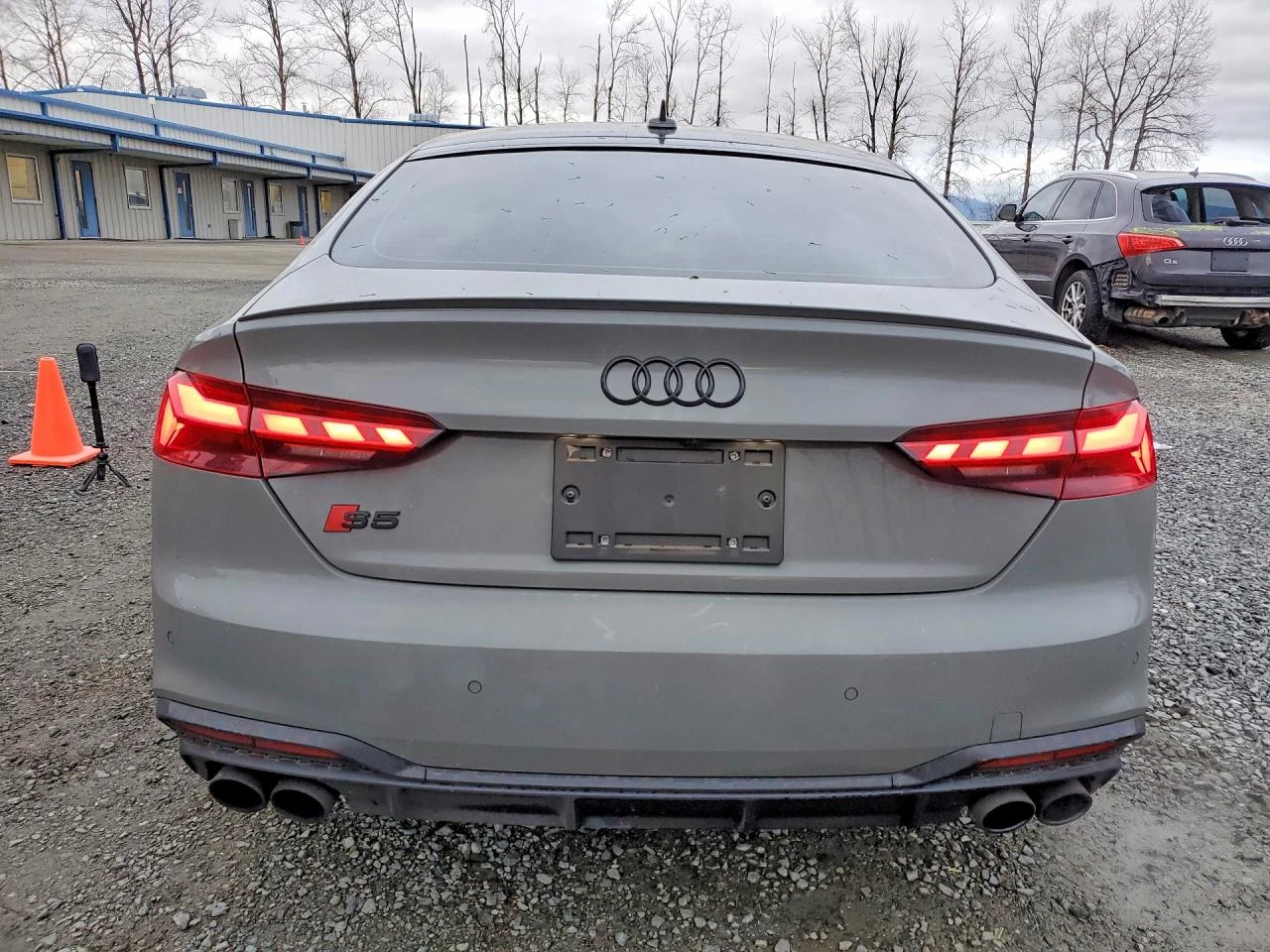 Audi S5 PRESTIGE| DISTRONIC| BANG&OLUFSEN| MATRIX| ЧЕРВЕН , снимка 6 - Автомобили и джипове - 53978490