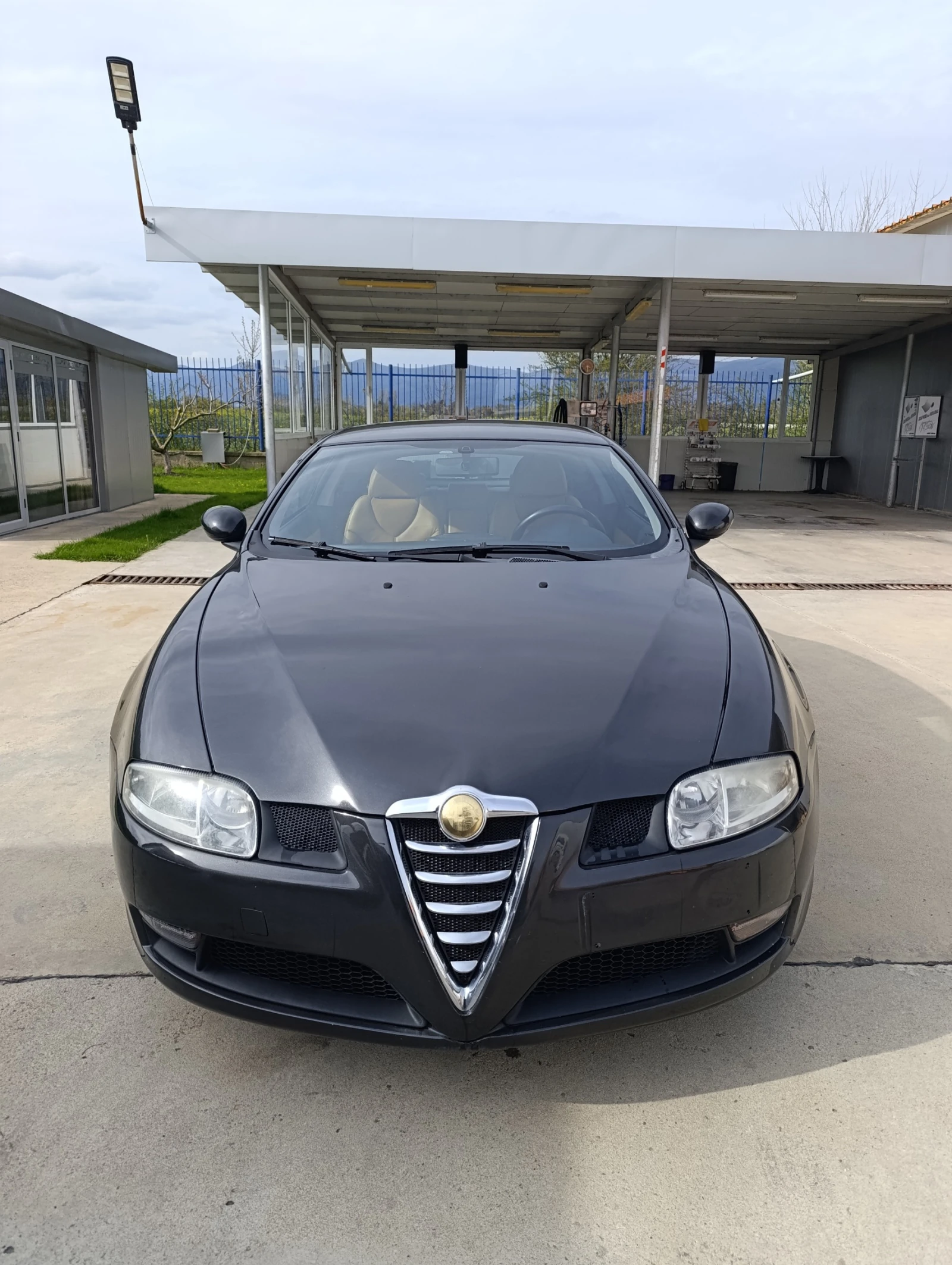 Alfa Romeo Gt 1.9, снимка 2 - Автомобили и джипове - 54220910