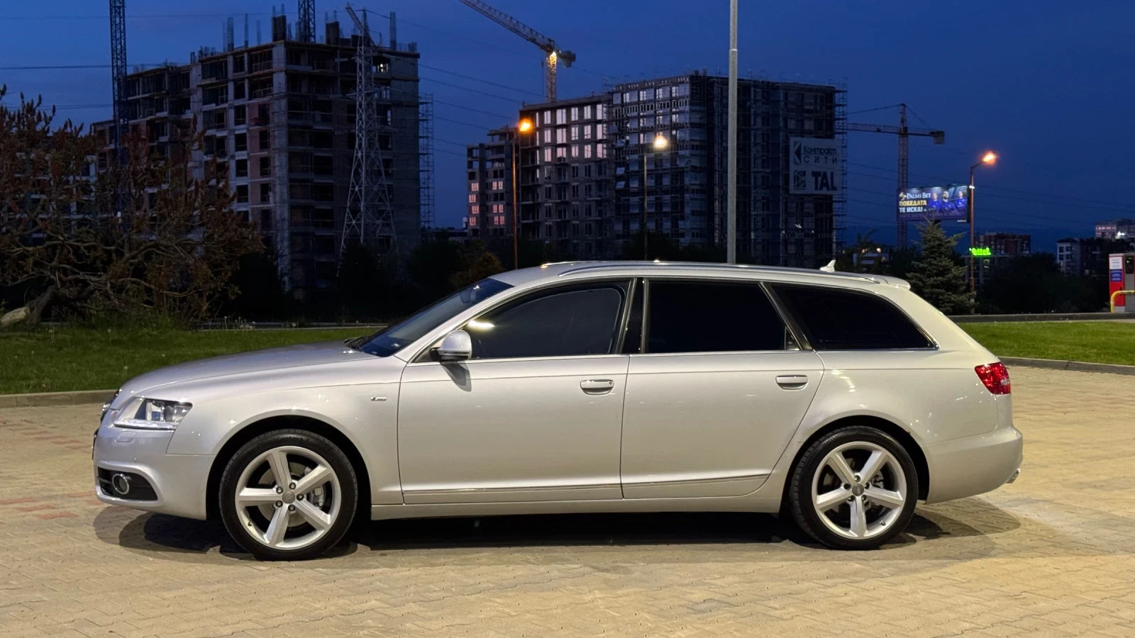 Audi A6 Дистроник-Стъклопакет, снимка 3 - Автомобили и джипове - 54529455
