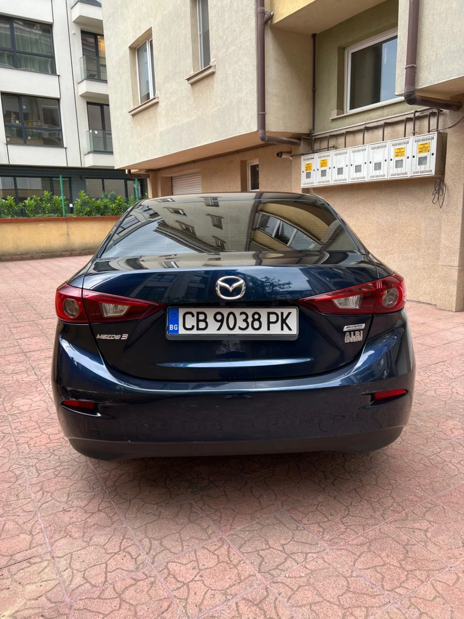 Mazda 3 2.0 бензин, снимка 7 - Автомобили и джипове - 54651510
