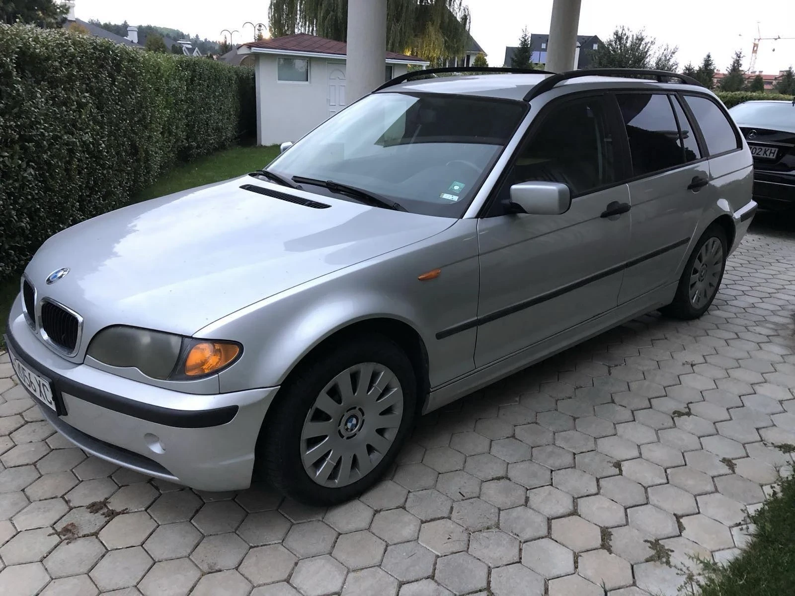 BMW 320, снимка 4 - Автомобили и джипове - 56642302