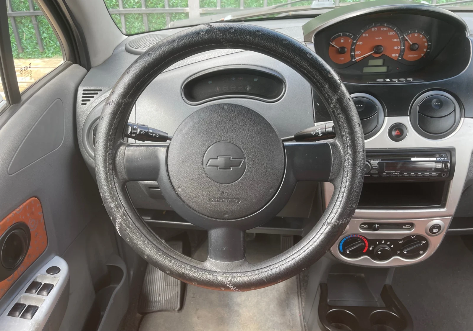 Chevrolet Matiz SX 1.0i LPG , снимка 14 - Автомобили и джипове - 54900572