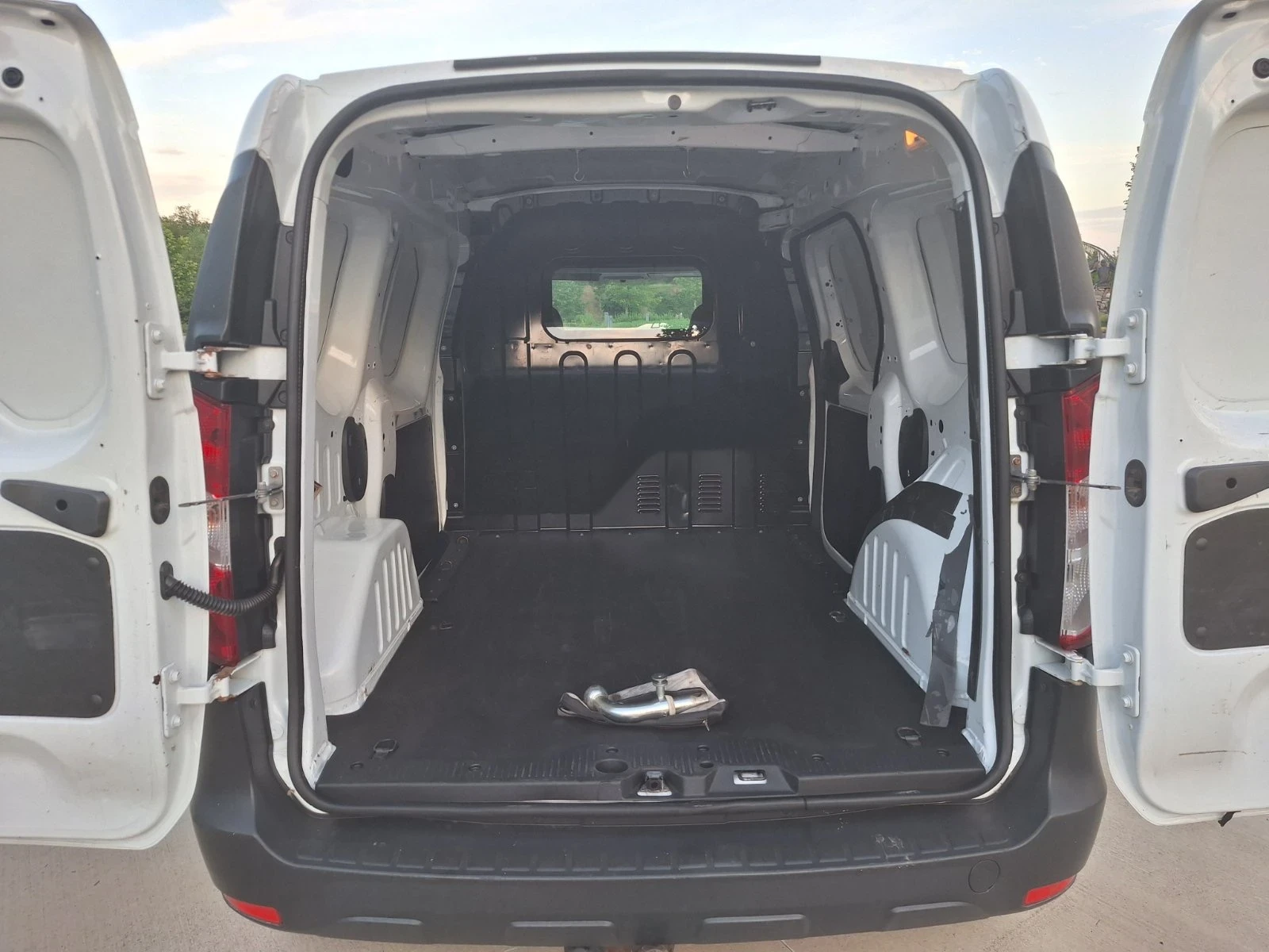 Dacia Dokker 1.5 DCI, снимка 9 - Автомобили и джипове - 55089678