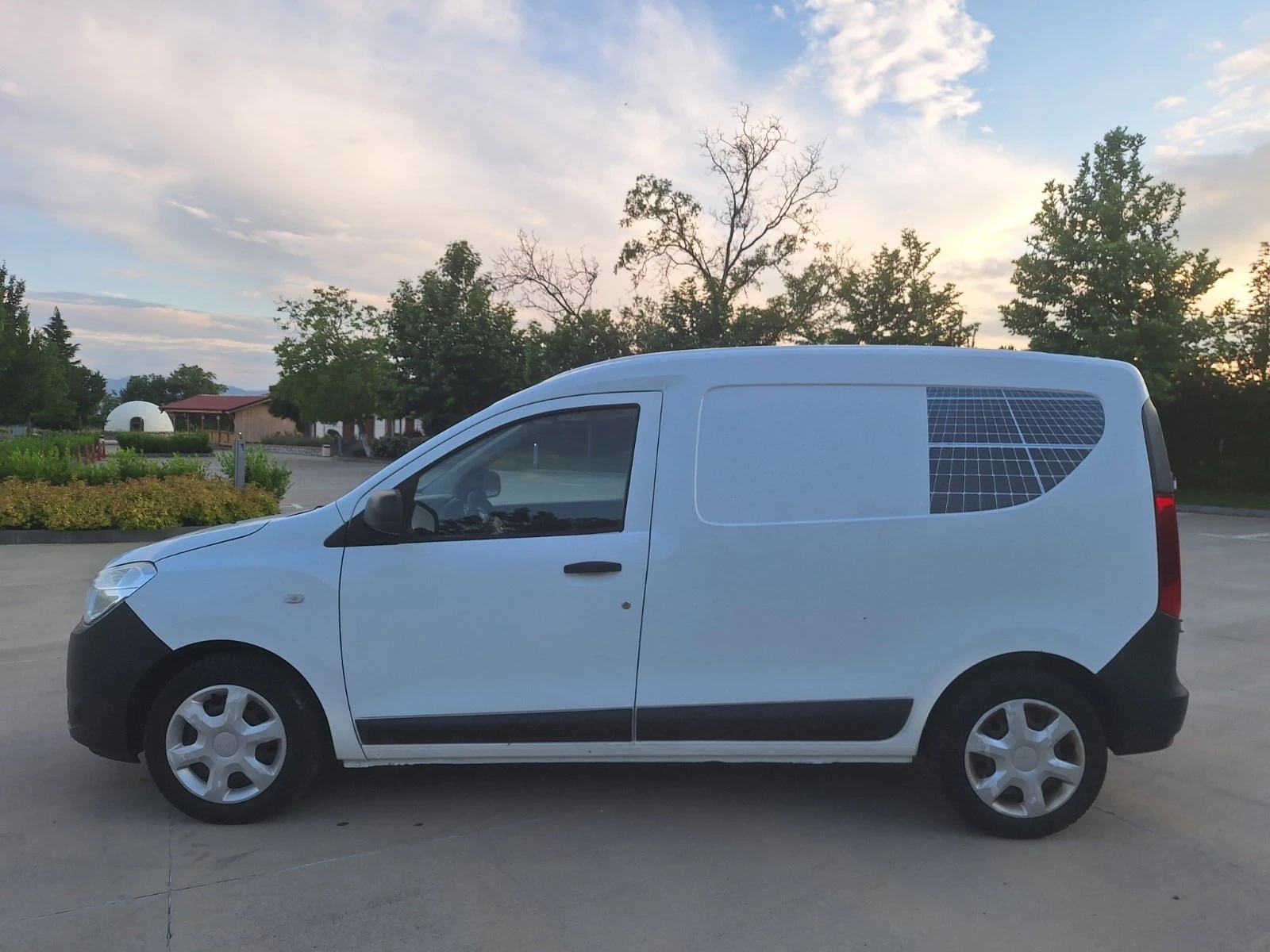 Dacia Dokker 1.5 DCI, снимка 3 - Автомобили и джипове - 55089678