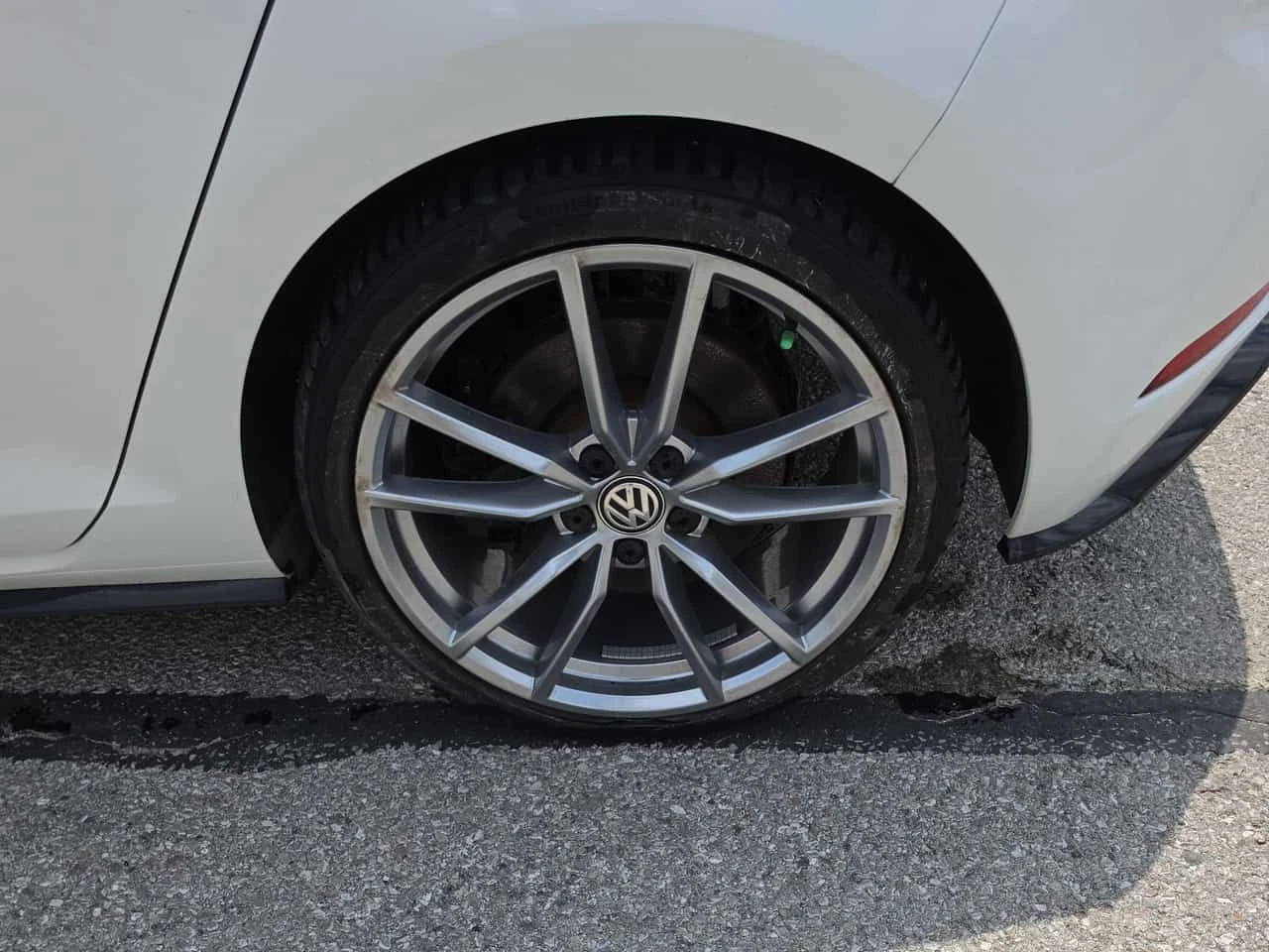 VW Golf * R * DSG * ЛИЦЕНЗИРАН ДИЛЪР * CARFAX, снимка 7 - Автомобили и джипове - 55579265