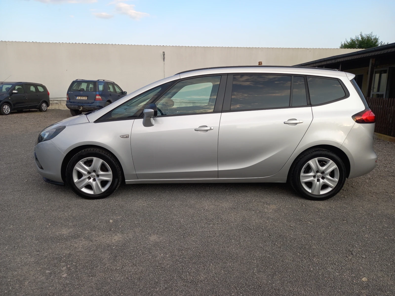 Opel Zafira АВТОМАТИК, снимка 7 - Автомобили и джипове - 55610467