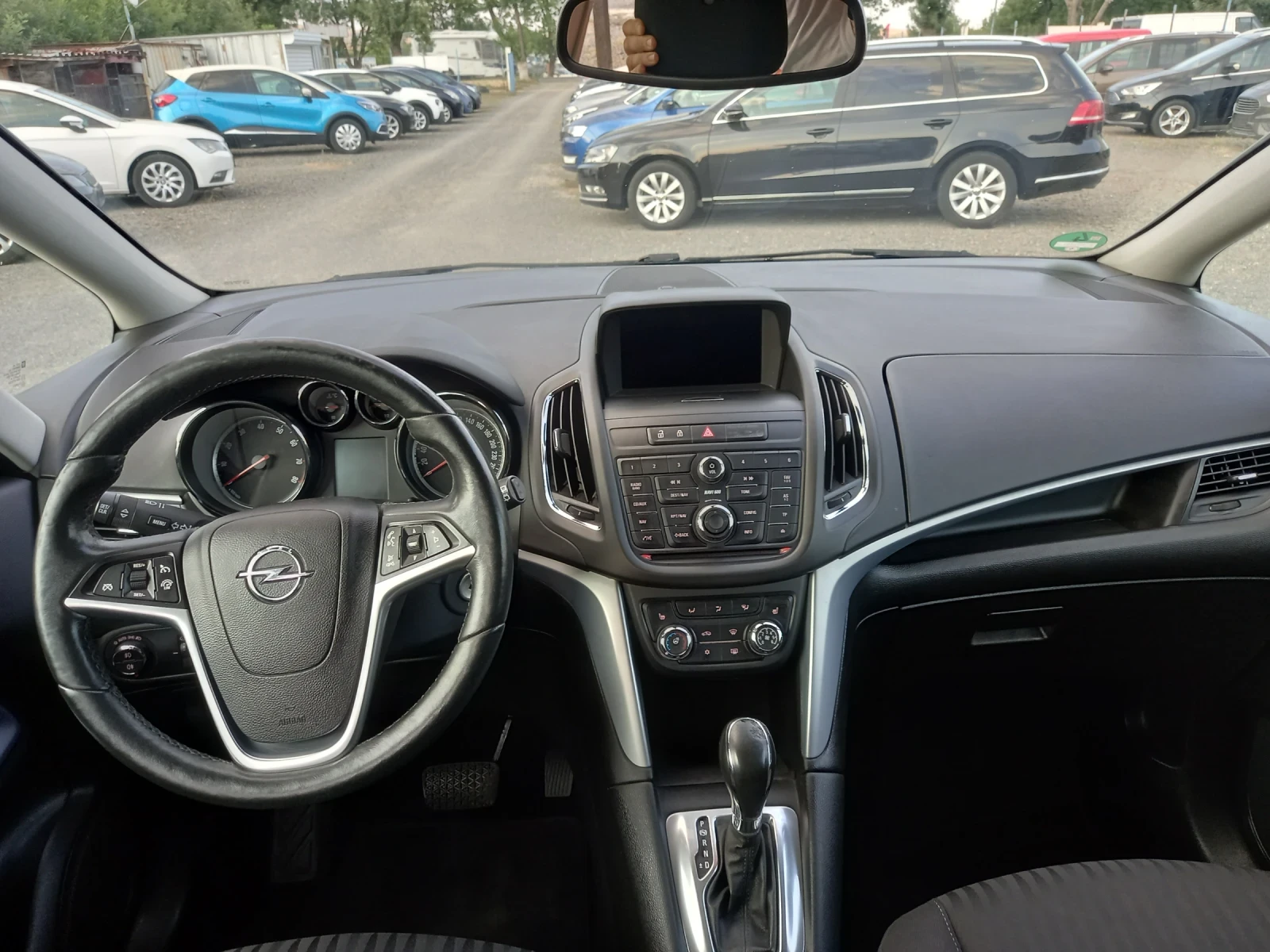 Opel Zafira АВТОМАТИК, снимка 14 - Автомобили и джипове - 55610467
