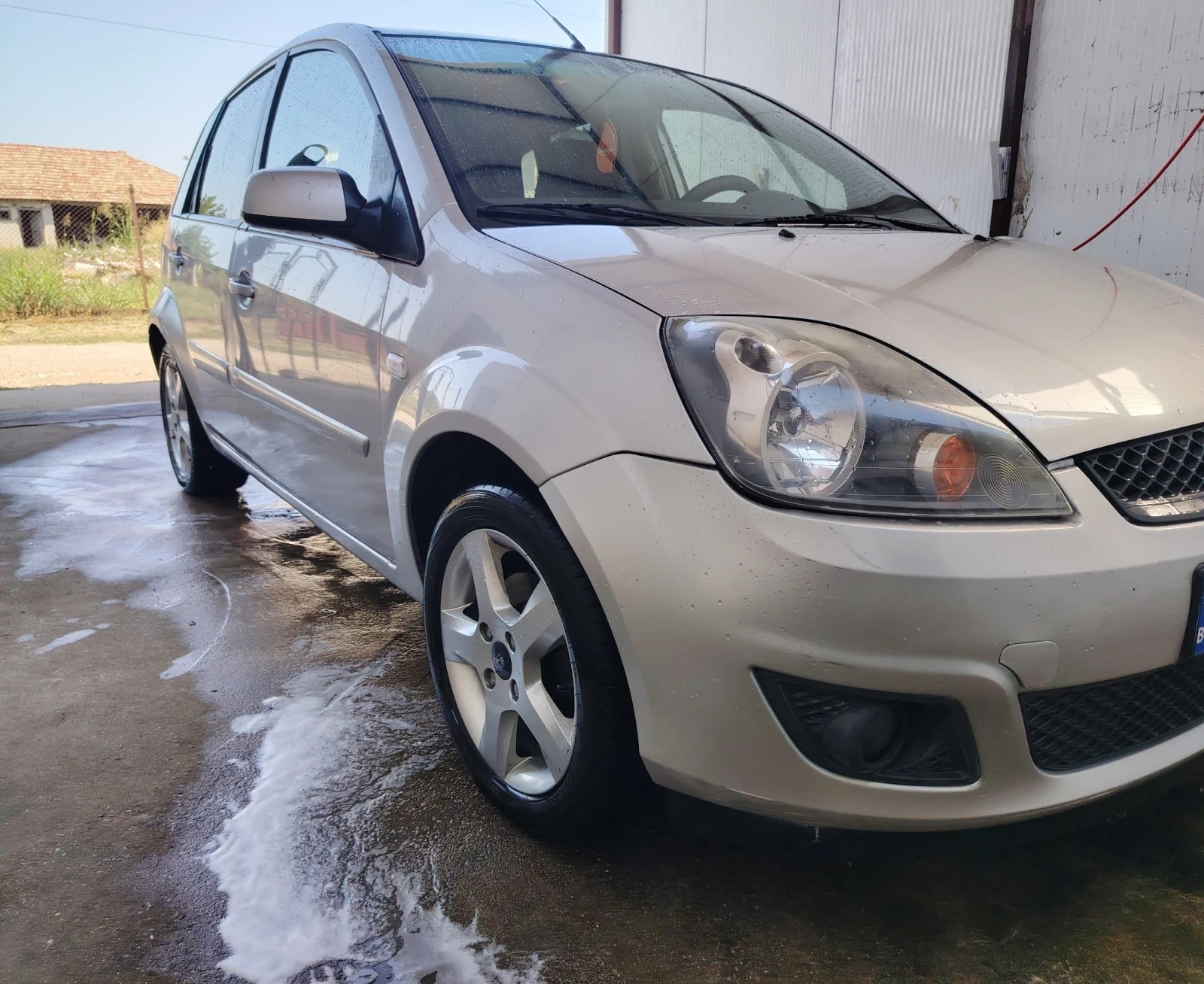 Ford Fiesta 1.4CDI, снимка 12 - Автомобили и джипове - 55651546
