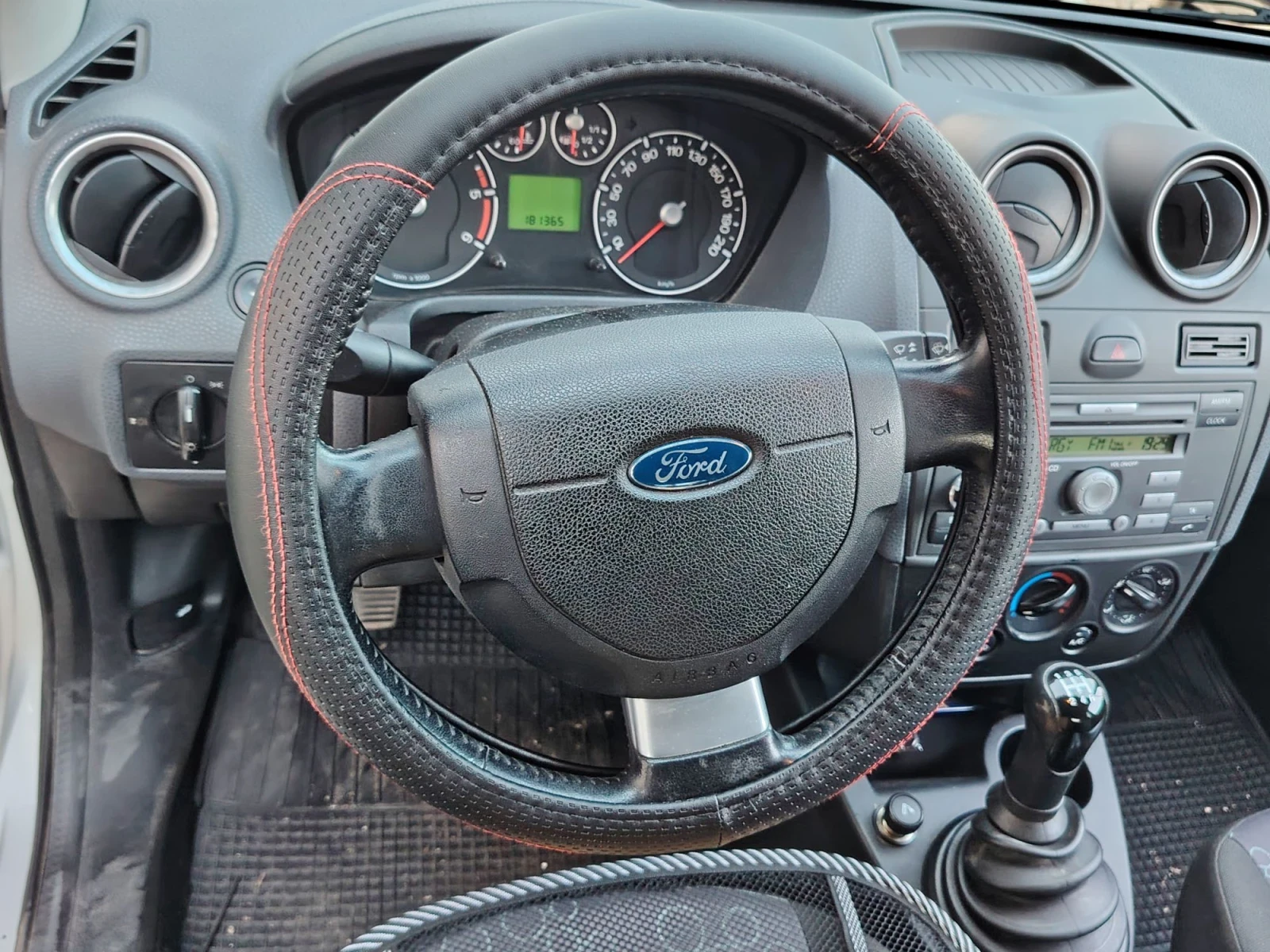 Ford Fiesta 1.4CDI, снимка 7 - Автомобили и джипове - 55651546