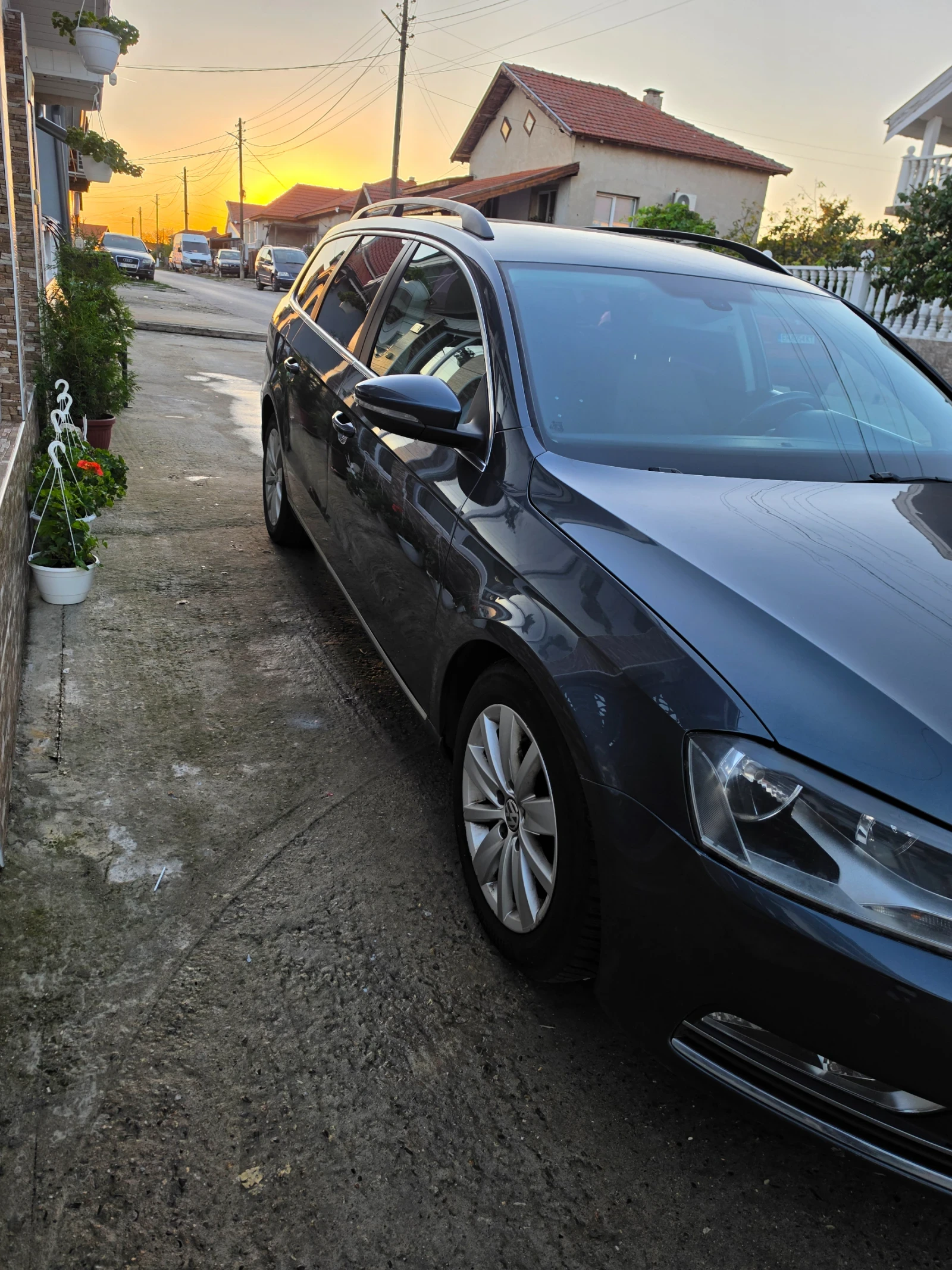 VW Passat, снимка 2 - Автомобили и джипове - 56345814