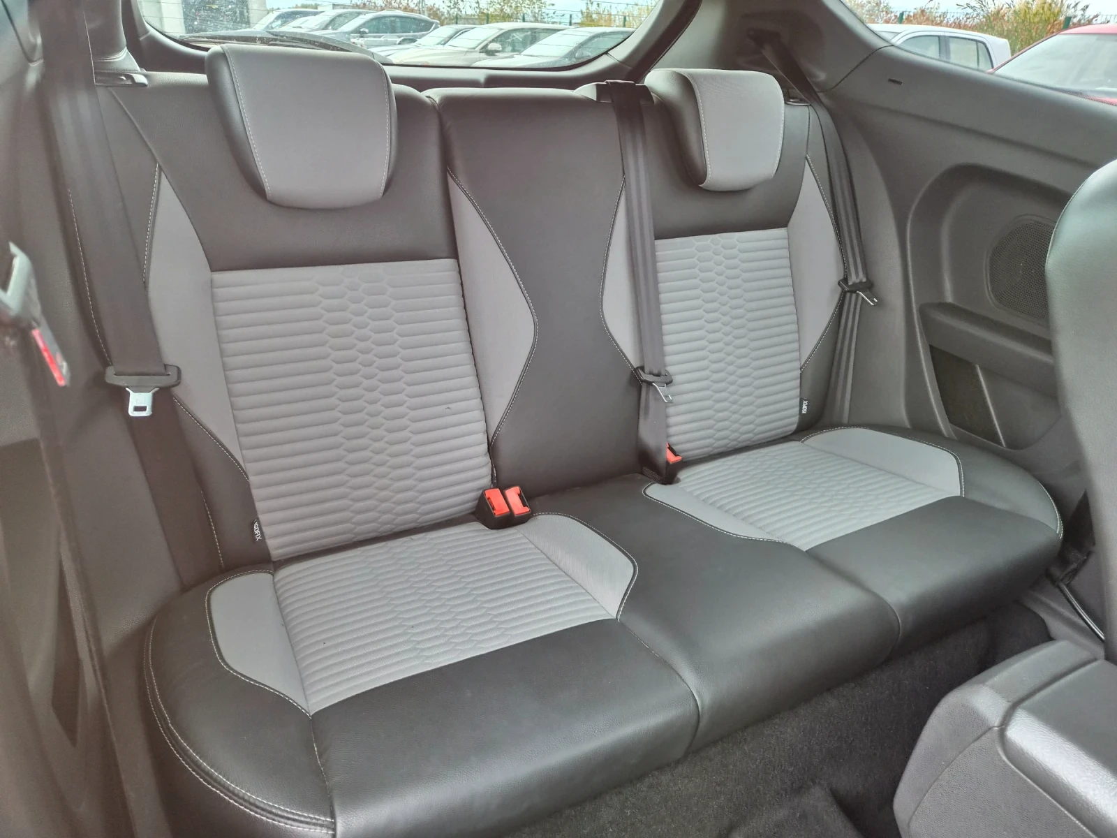 Ford Fiesta ST 1.6i 182�� EURO 6 | Mobile.bg � ����������� 16