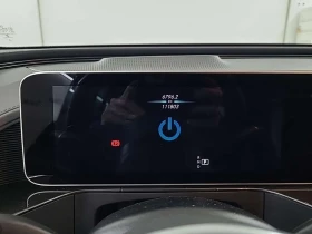 Mercedes-Benz EQC 400 4-Matic, снимка 8