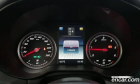 Mercedes-Benz GLC 220 AMG PK* KEYLESS GO* LANE ASSIST* КРАЙНА ЦЕНА - 20400 € / 39898.93 лв. - 77764529 6