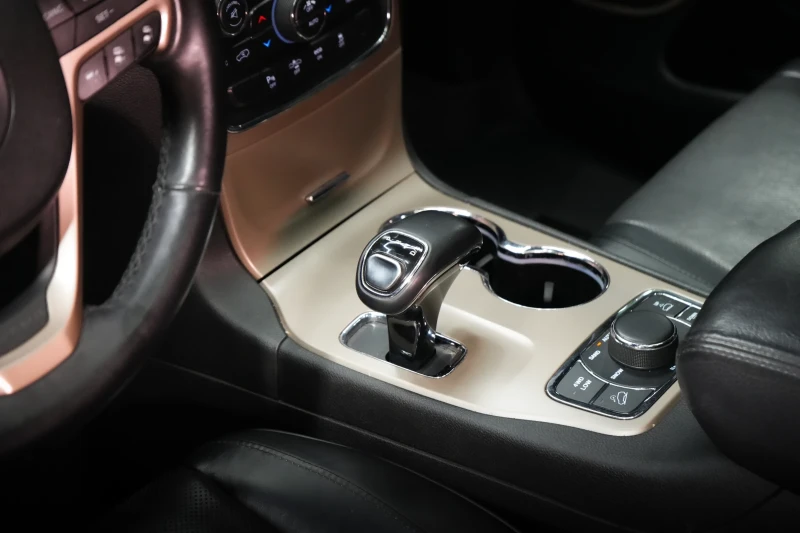 Jeep Grand cherokee Kandi Renzo ЛИЗИНГ, снимка 11 - Автомобили и джипове - 51904919