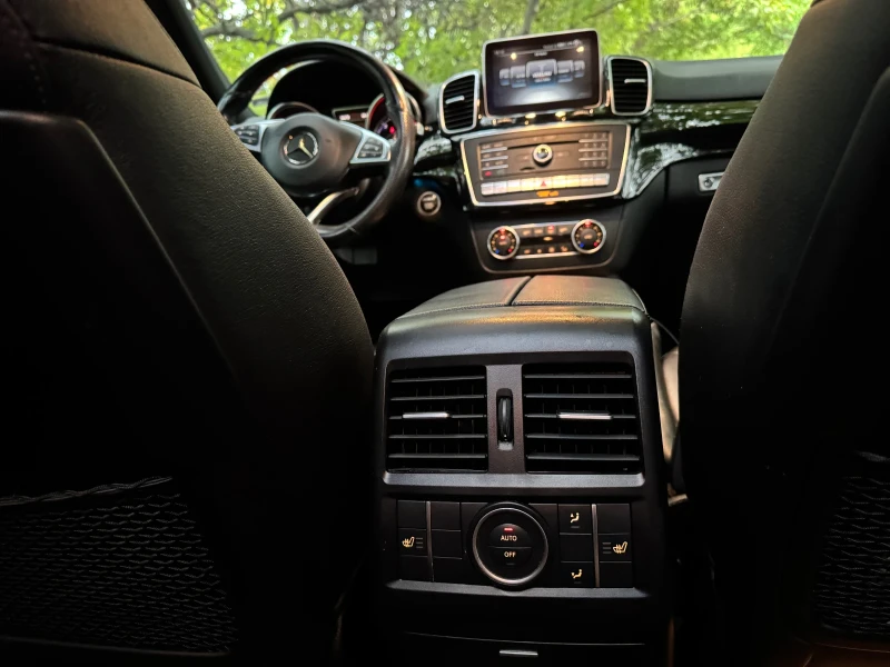 Mercedes-Benz GLE 350, снимка 8 - Автомобили и джипове - 51912822