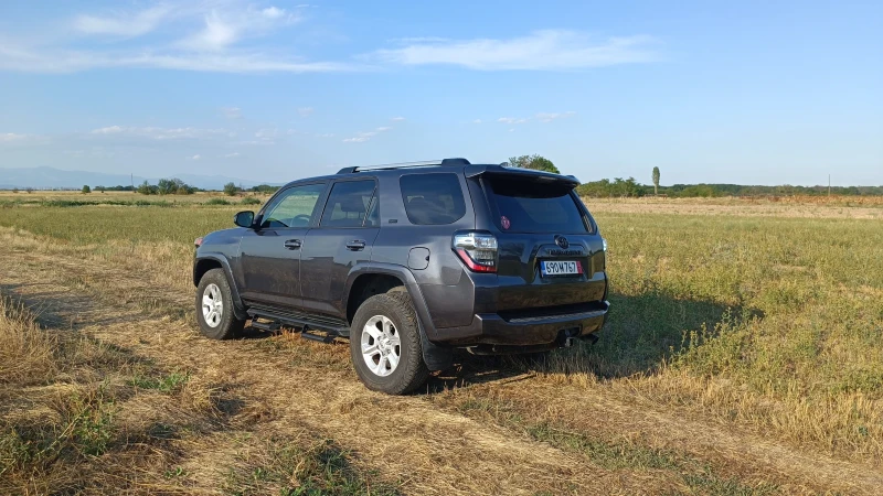 Toyota 4runner, снимка 10 - Автомобили и джипове - 52645511