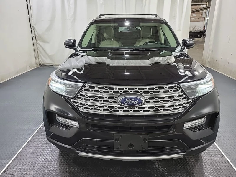 Ford Explorer * LIMITED * CARFAX * БЕЗ ПЪРВОНАЧАЛНА ВНОСКА, снимка 2 - Автомобили и джипове - 52842256