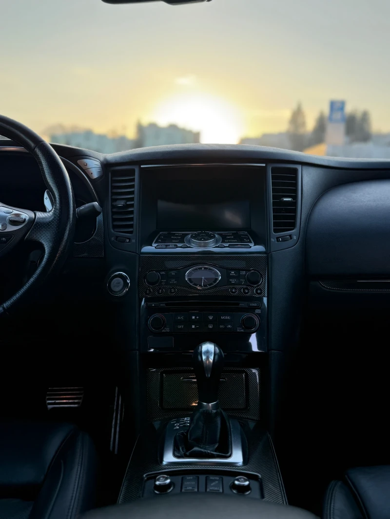 Infiniti Fx 50 S AWD ИСТОРИЯ 360* , снимка 8 - Автомобили и джипове - 53181225