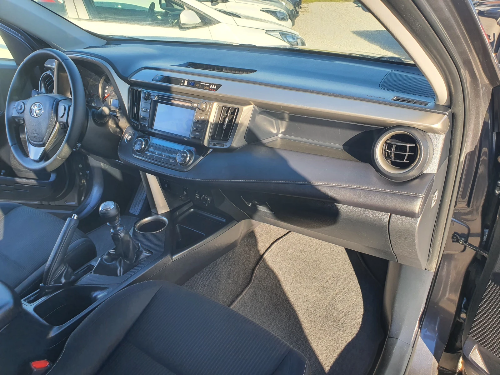 Toyota Rav4 2.0 D4D kamera navi full | Mobile.bg   13