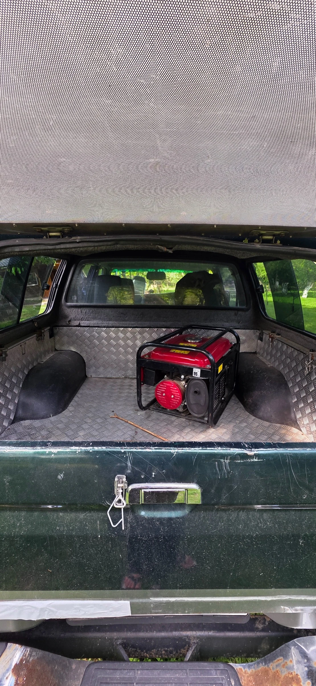 Toyota Hilux VX - изображение 7