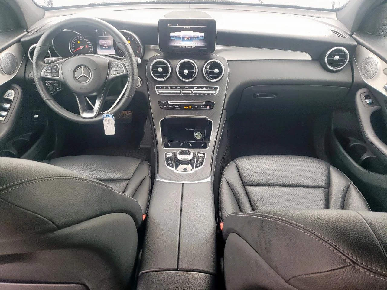 Mercedes-Benz GLC 300 BURMESTER/ПОДГРЕВ/ПАНО/ПЪЛНА СЕРВИЗНА ИСТОРИЯ/ - изображение 8
