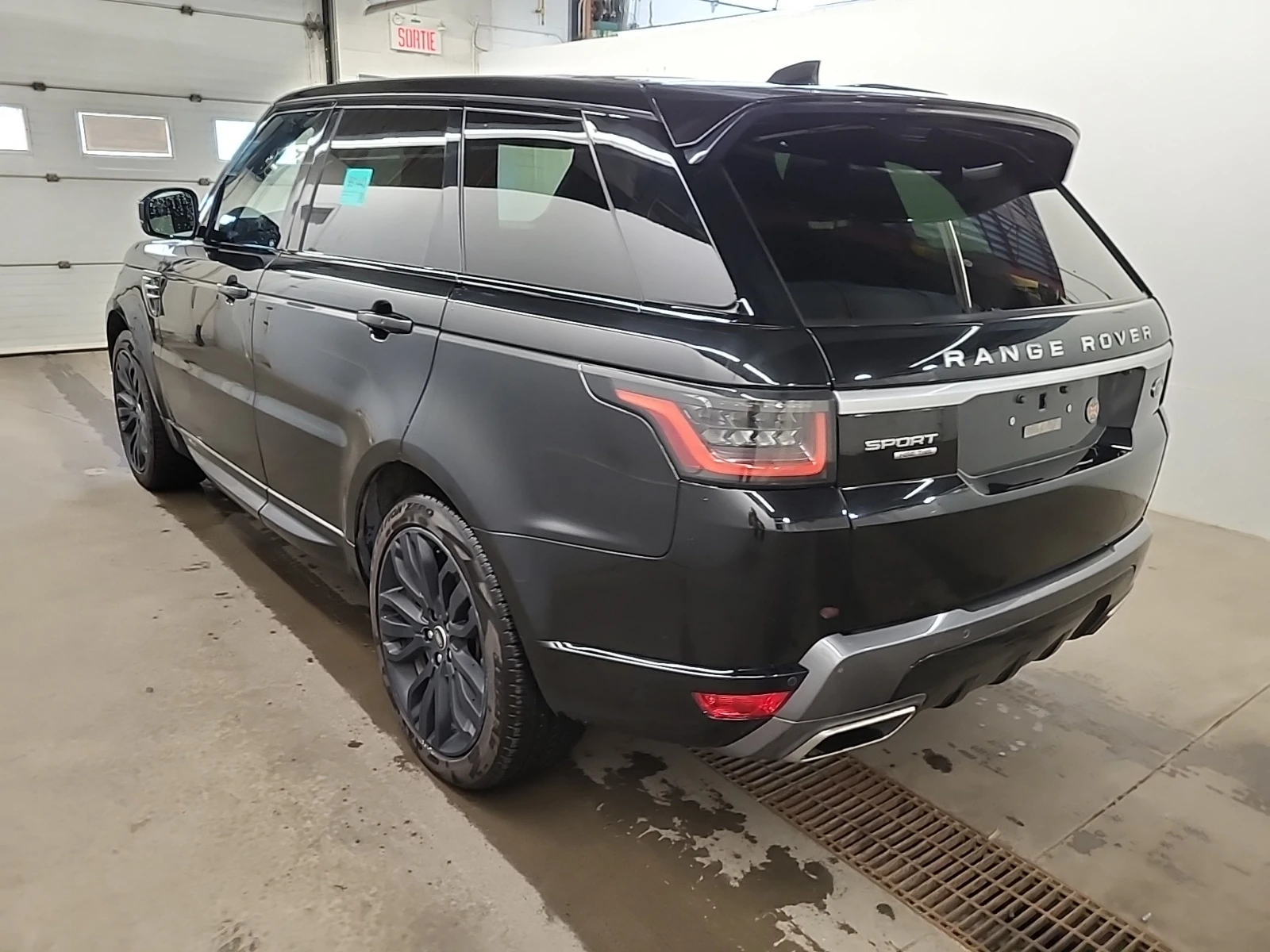 Land Rover Range Rover Sport HSE - изображение 4