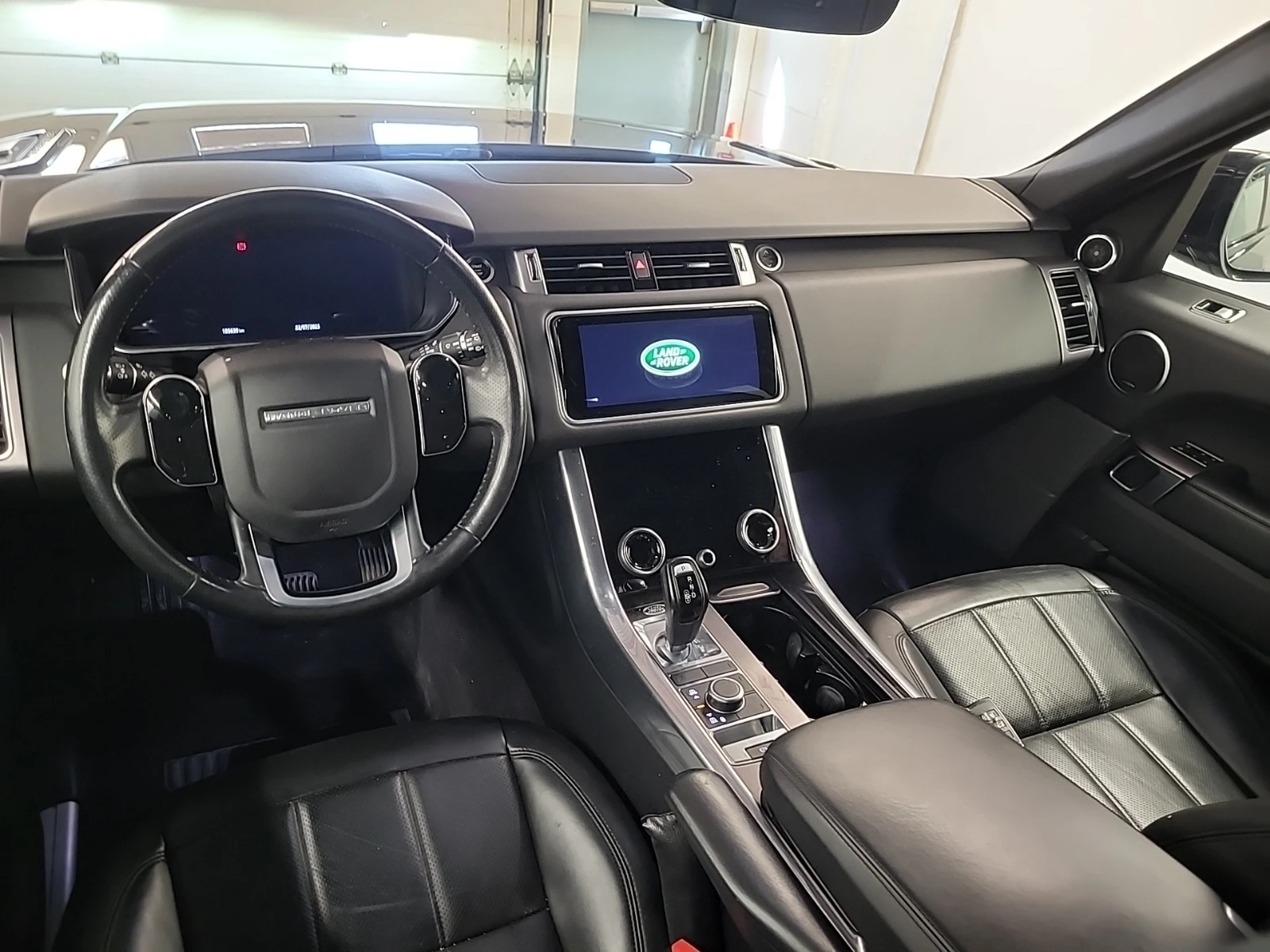 Land Rover Range Rover Sport HSE - изображение 8