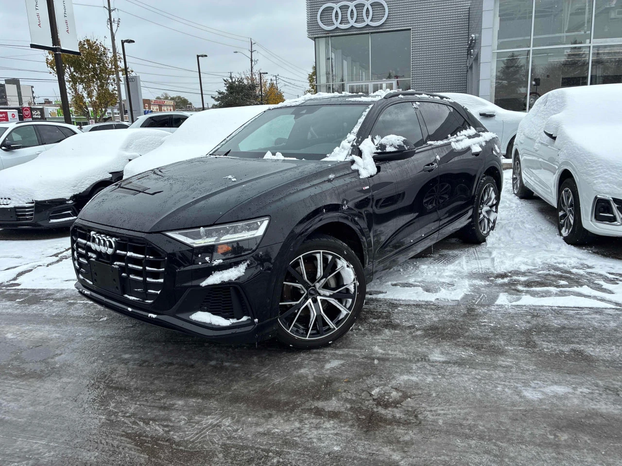 Audi Q8 *  *    *   *  | Mobile.bg   1