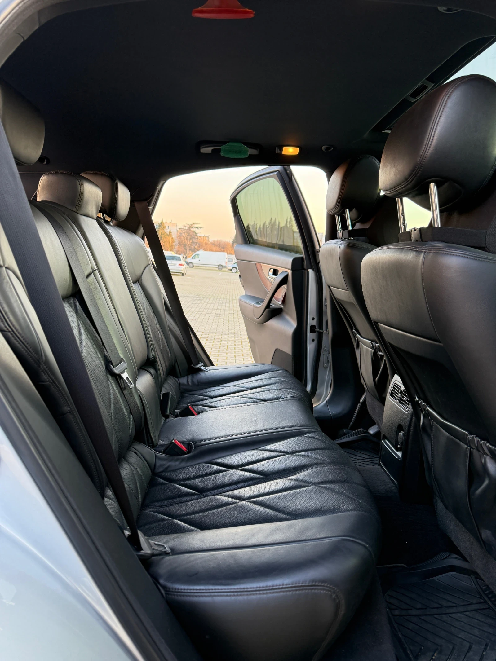 Infiniti Fx 50 S AWD ������� 360*  | Mobile.bg � ����������� 11