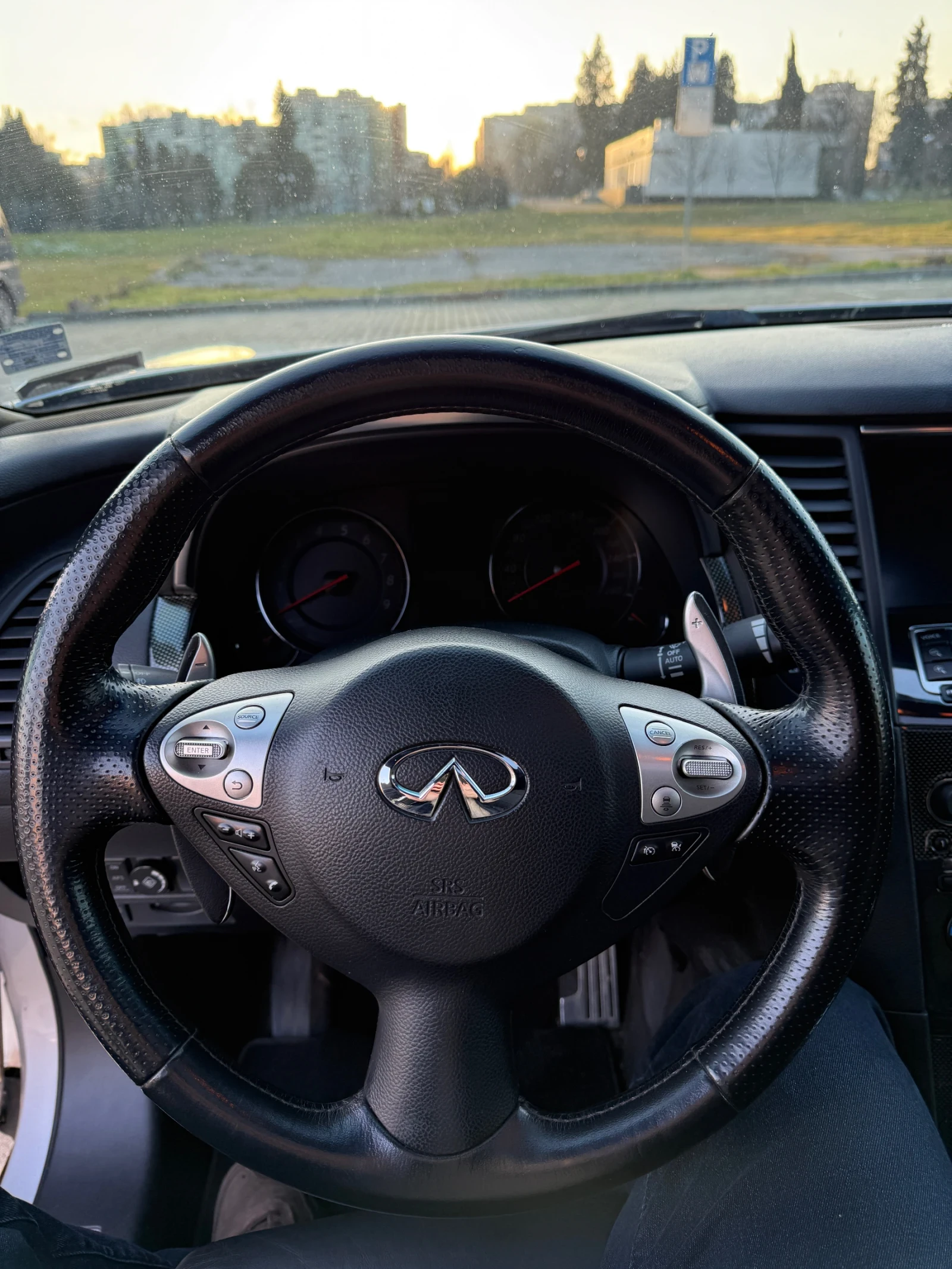 Infiniti Fx 50 S AWD ������� 360*  | Mobile.bg � ����������� 9