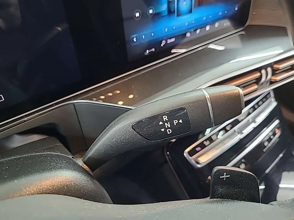 Mercedes-Benz EQC 400 4-Matic, снимка 9 - Автомобили и джипове - 53961751