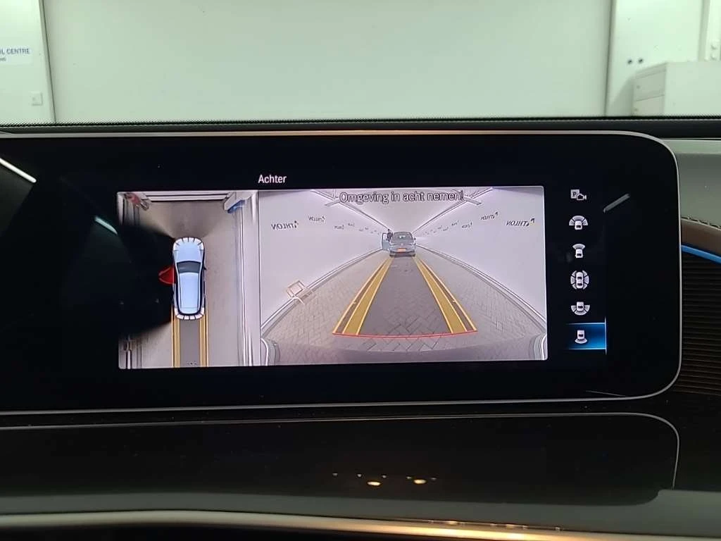 Mercedes-Benz EQC 400 4-Matic, снимка 11 - Автомобили и джипове - 53961751