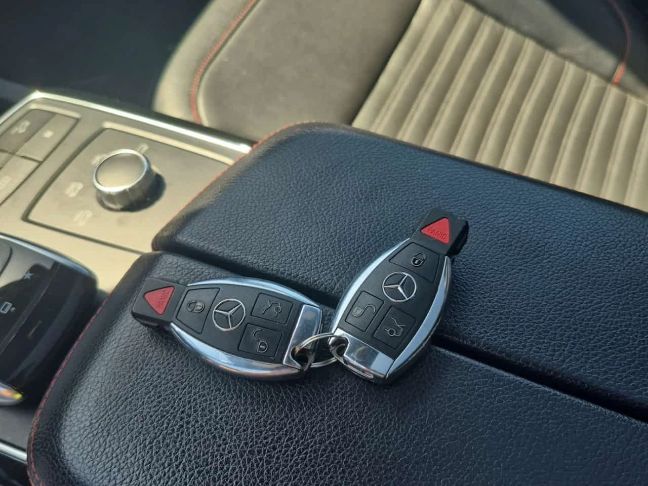 Mercedes-Benz GLE 350 Coupe CARFAX, снимка 7 - Автомобили и джипове - 54341259