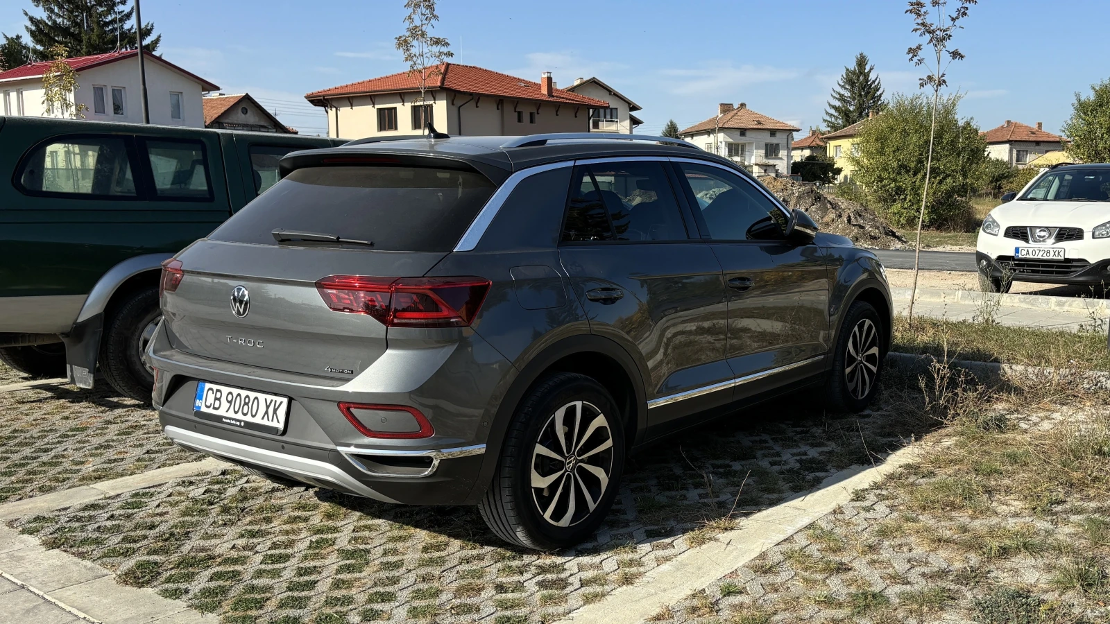 VW T-Roc 2.0 TSI 4Motion, снимка 3 - Автомобили и джипове - 54442367