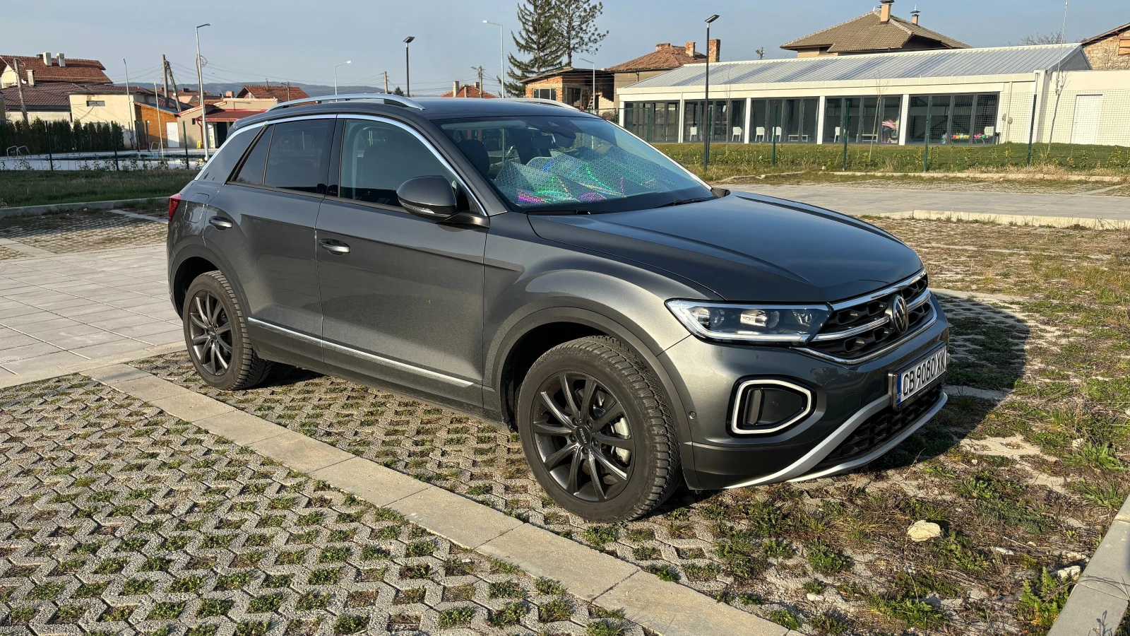 VW T-Roc 2.0 TSI 4Motion, снимка 9 - Автомобили и джипове - 54442367