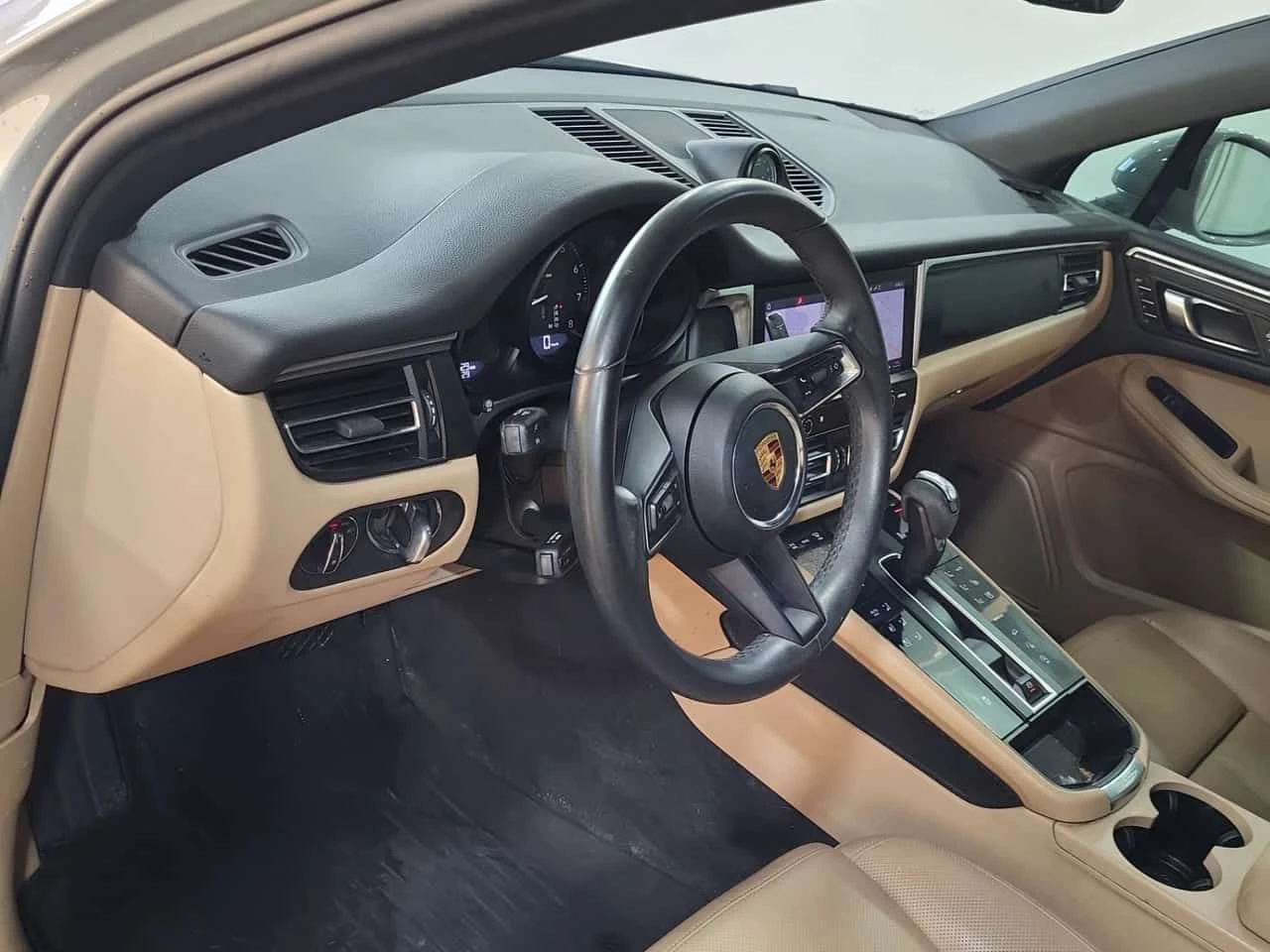 Porsche Macan * AWD * CARFAX * Един собственик * , снимка 6 - Автомобили и джипове - 54560783