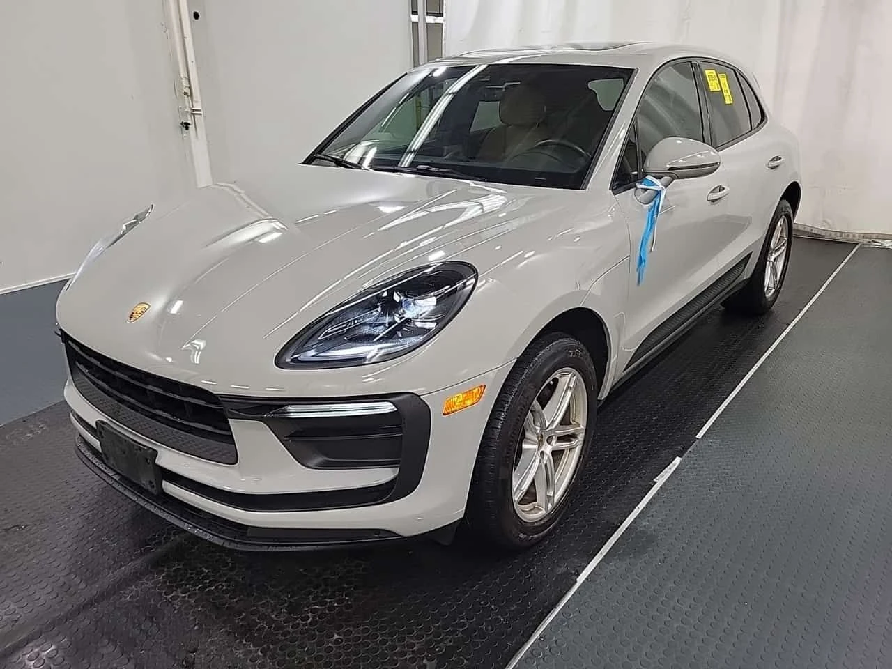Porsche Macan * AWD * CARFAX * Един собственик * 